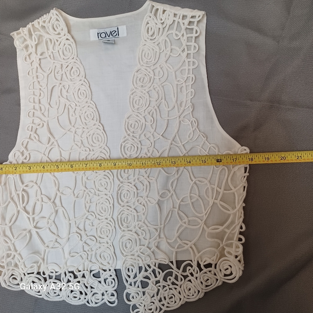 Ravel Women Vest White and Black Textured Fabric Size M - Picture 13 of 16